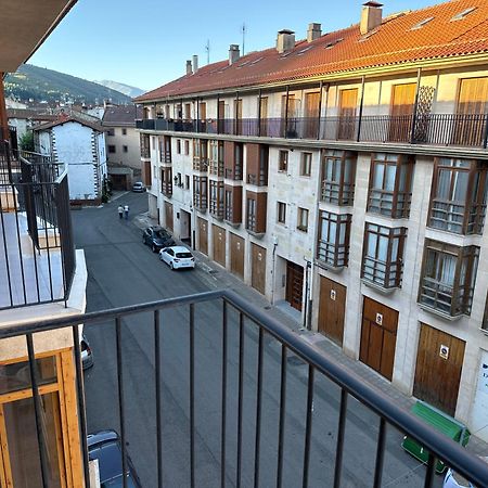 Apartamento Recien Reformado En Ezcaray Exterior foto
